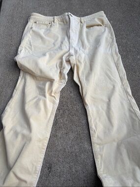 American Eagle Outfitters Cream Corduroy Pants - Straight Leg